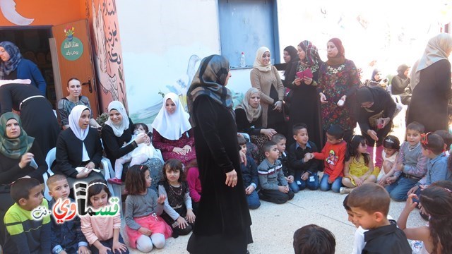 كفرقاسم – فيديو: بساتين الامل, السلام , والمحبة تحتفل بعيد الام على انغام عمو انس وجوقته ..